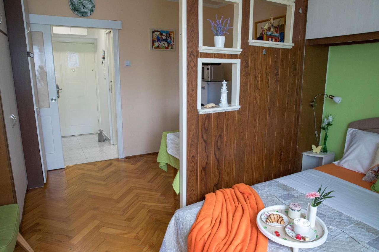 Studio Apartman Meli Rijeka Bagian luar foto