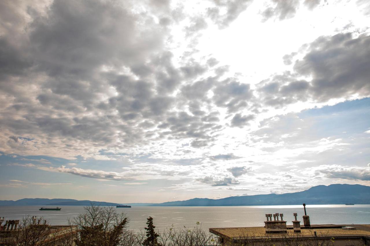 Studio Apartman Meli Rijeka Bagian luar foto